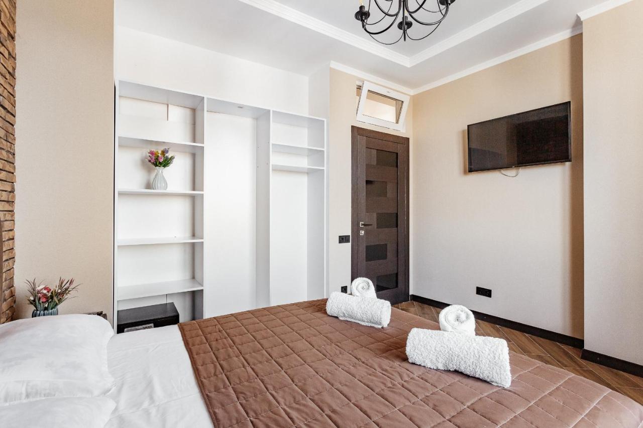 Apartments In Arcadia Vip Odesa Exterior foto