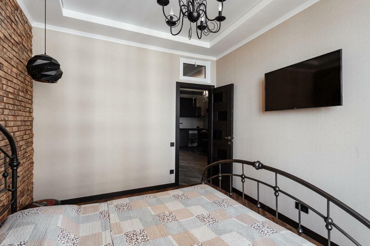 Apartments In Arcadia Vip Odesa Exterior foto